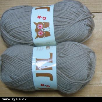 4560 Jil Uldgarn - BEIGE - 1ng. *SE ANTAL*