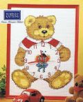 Klik her for at se flere billeder og f mere information om varen: 21607 Broderi pk. - Bamse m. ur - 30x40cm *incl. Urværk*