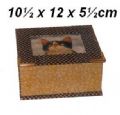 Klik her for at se flere billeder og f mere information om varen:  RS03/ Patchwork æske 10½x12x5½cm (uden stof)