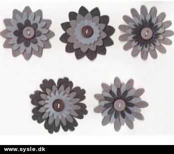 2705 Filt Blomster - 5 ass. m.knap 5½cm - Grå