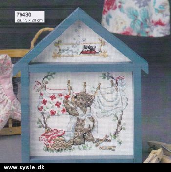 oe 76430/ Broderi - Hus, Bamse med storvask incl.ramme - 1sæt.