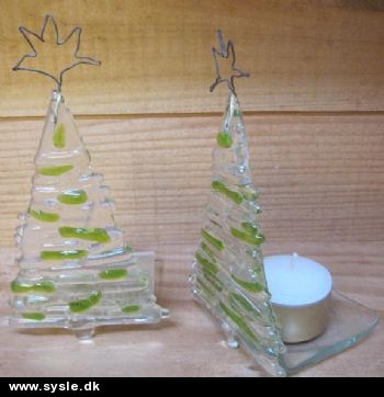 Brugt: Glas juletræer til lys *Håndlavet* 2stk. - H. 14cm