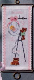 Klik her for at se flere billeder og f mere information om varen:  Oe 42629/ Pakke: Dåbsstreng til Pige - Baby i svøb - 14x30cm