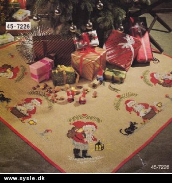 Uh 46-91-95:(3) Mønster: Juletræstæppe: Julenisser 125x125cm *org*