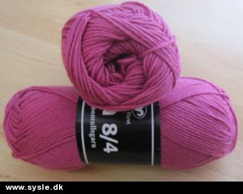 0043 Cotton 8/4 - M. Cerise Rd - 1ng