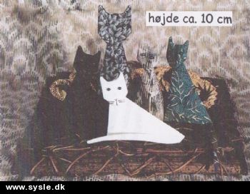 Bi 130100/ Mønster: Sy katte i patchwork ca. 10cm *org*