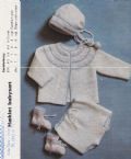 Klik her for at se flere billeder og f mere information om varen:  Ul 0820/ Mønster: Hæklet babytrøje med bærestykke str. 0-12mdr. *PDF fil*