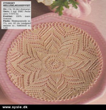 Hv 18-86-63: Mønster: lille Strikket serviet ø:18cm *org*