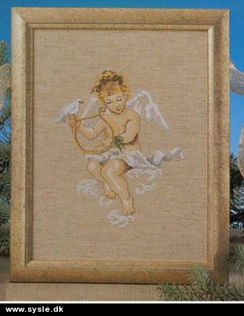 Hv 43-07-69: Mønster: Juleophæng Engel med harpe 19x25cm *org*